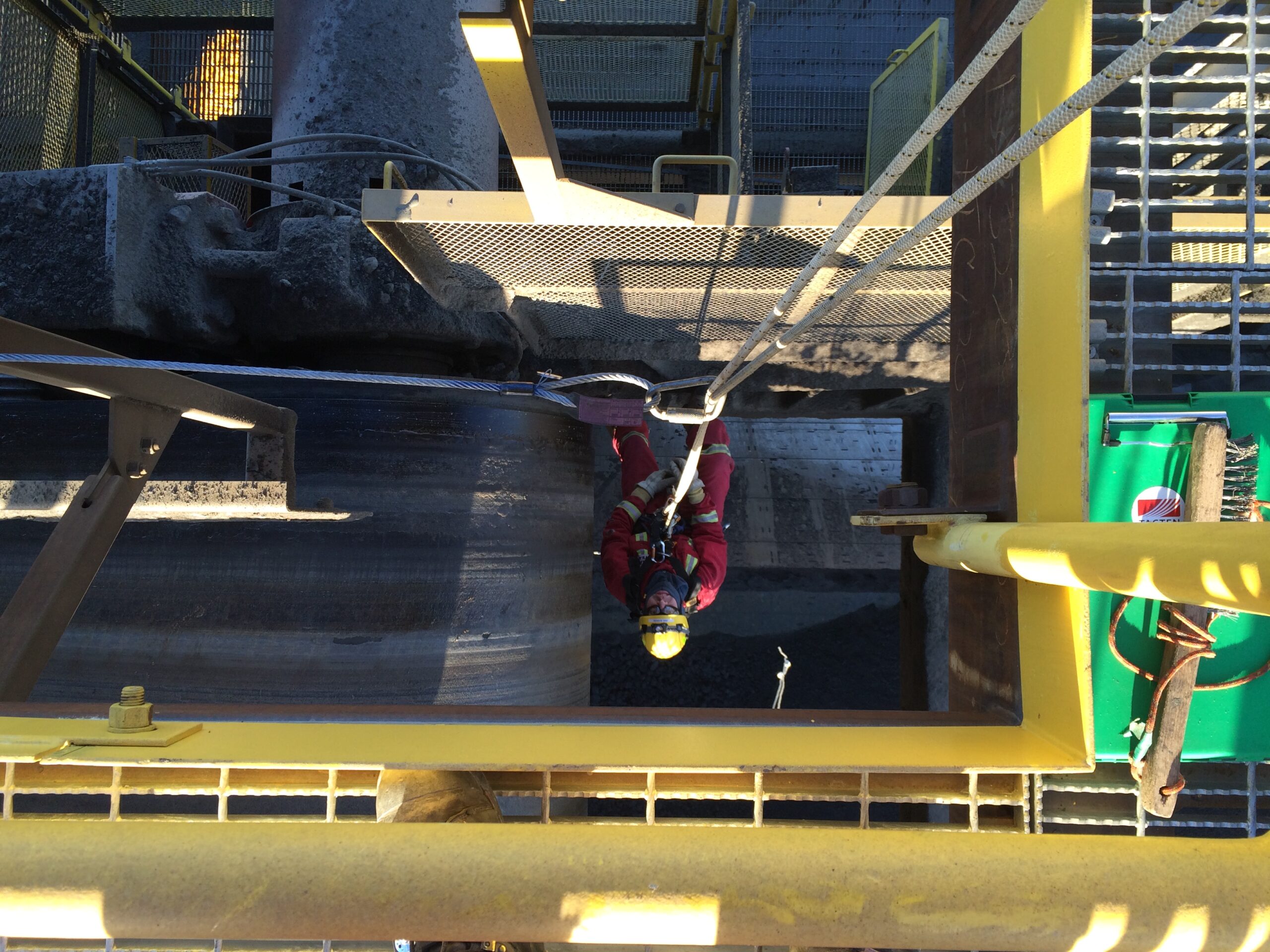 Rope access training at the Calgary centre